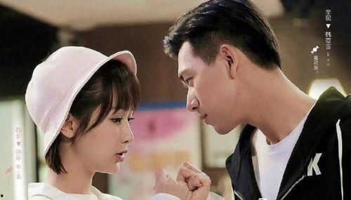 吻戏现代剧国产总裁视频,现代都市爱情的甜蜜瞬间